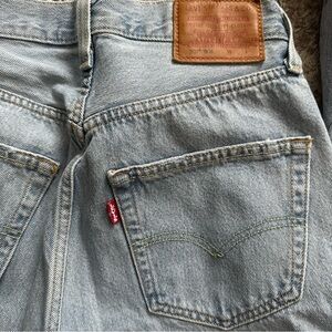 LEVIS 501 90s Light Blue Jeans, 25x32